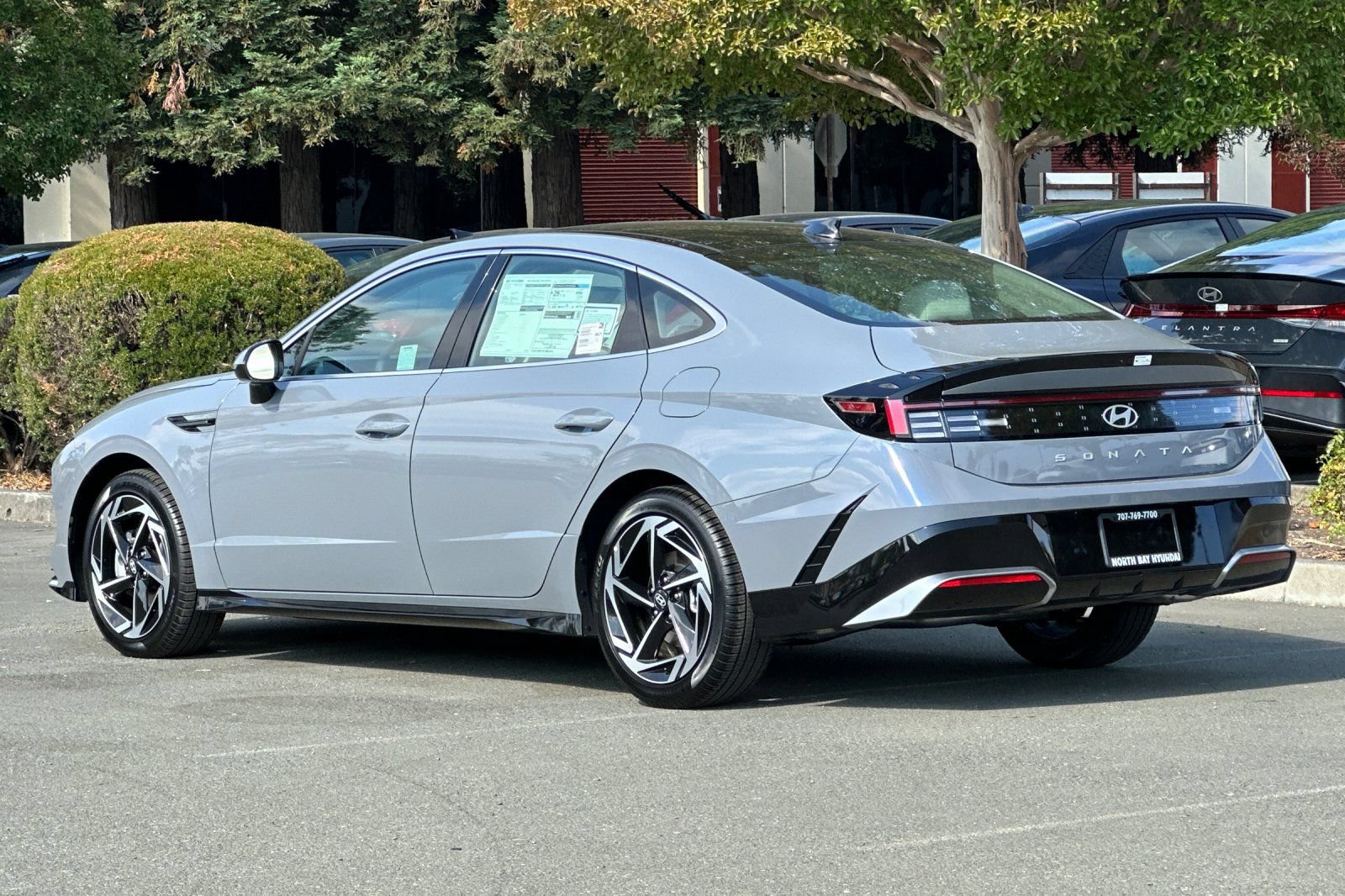 Used 2025 Hyundai Sonata SEL FWD image 6