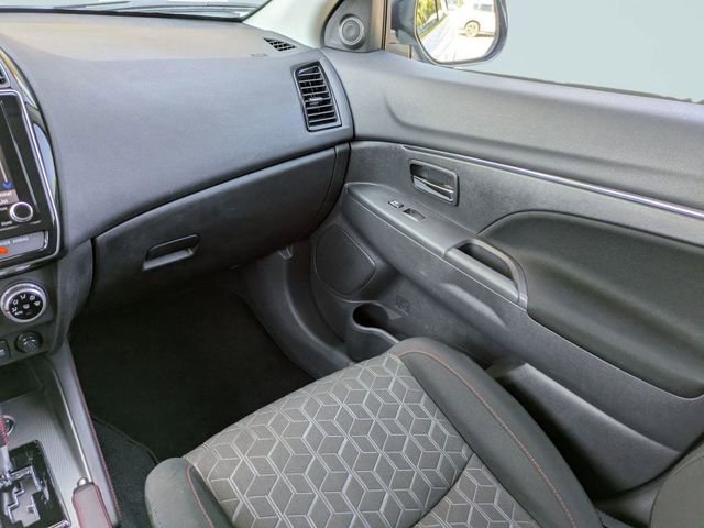 Used 2024 Mitsubishi Outlander Sport LE AWD/4WD image 18