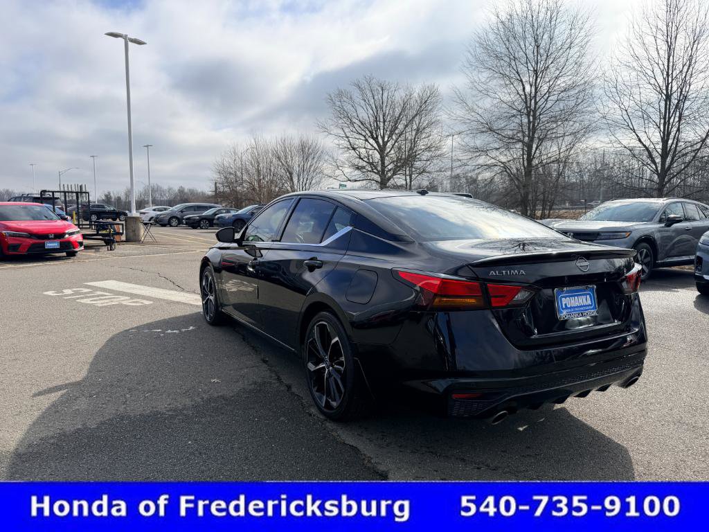 Used 2024 Nissan Altima 2.5 SR w/ SR Premium Package image 4