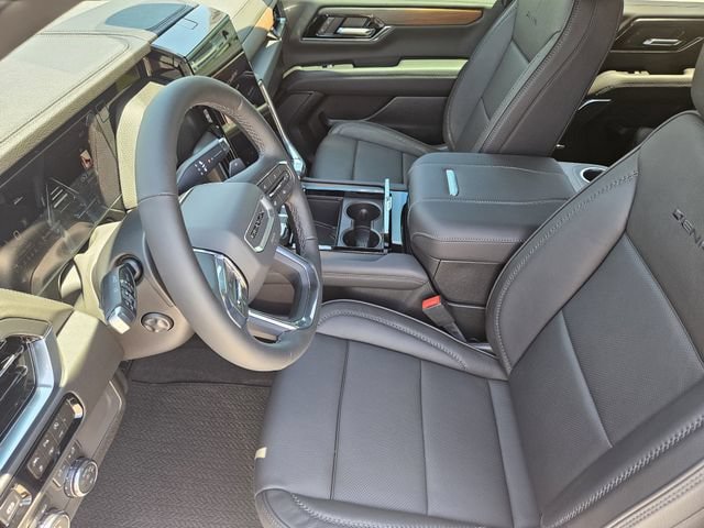 New 2026 GMC Yukon XL Denali AWD/4WD image 10