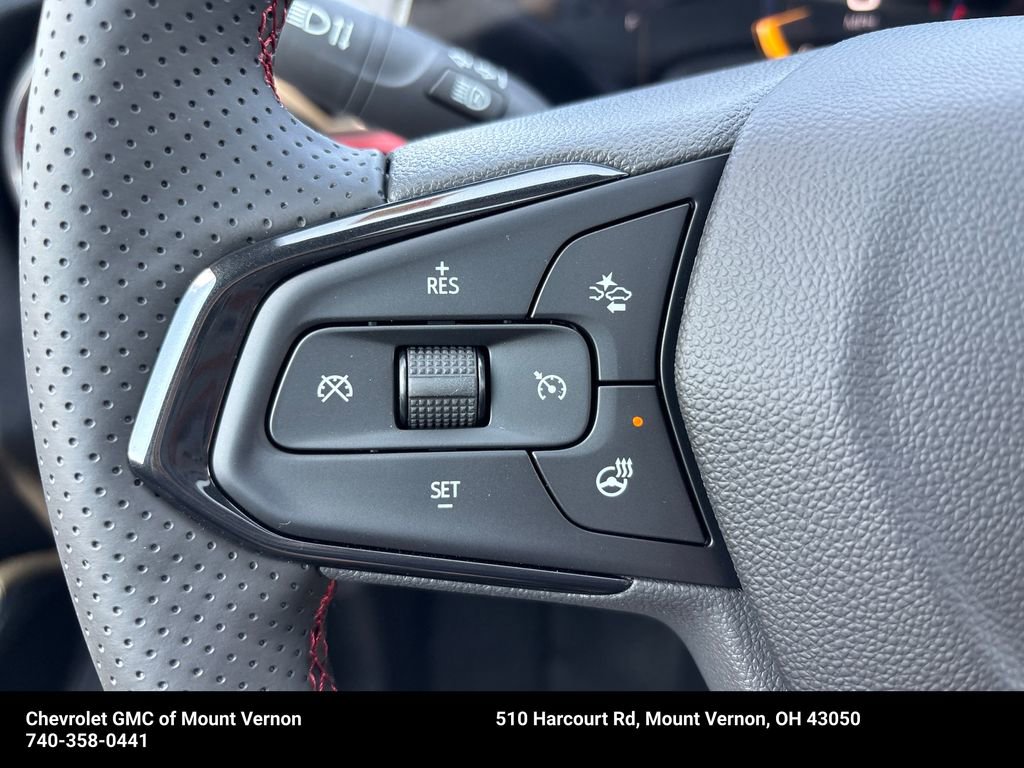 New 2026 Chevrolet Trax RS w/ Sunroof Package FWD image 30
