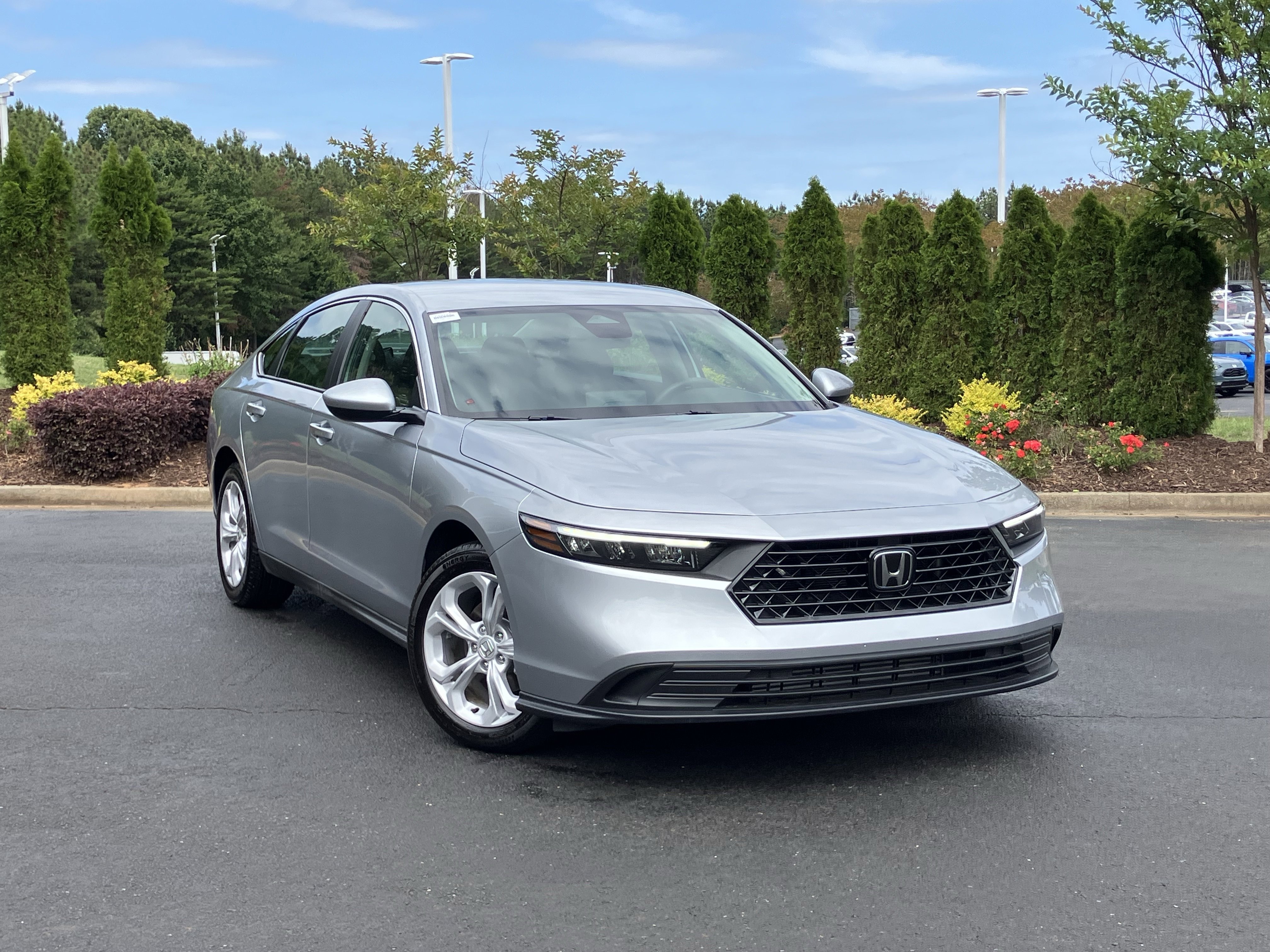 Used 2025 Honda Accord LX video 2