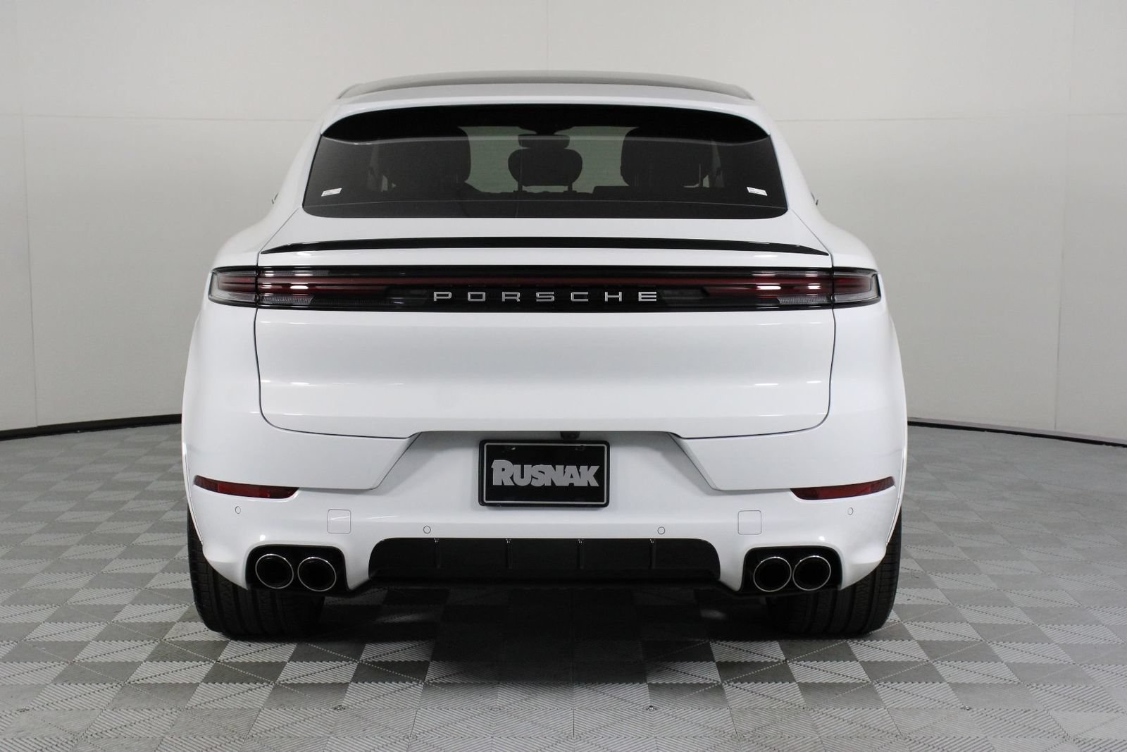 Certified 2026 Porsche Cayenne S AWD/4WD image 6
