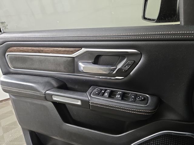 Used 2019 RAM 1500 Laramie image 29