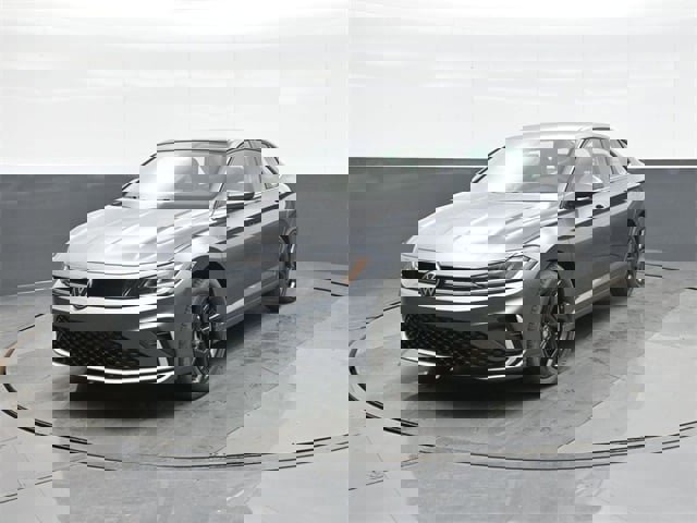 New 2026 Volkswagen Jetta SE image 3