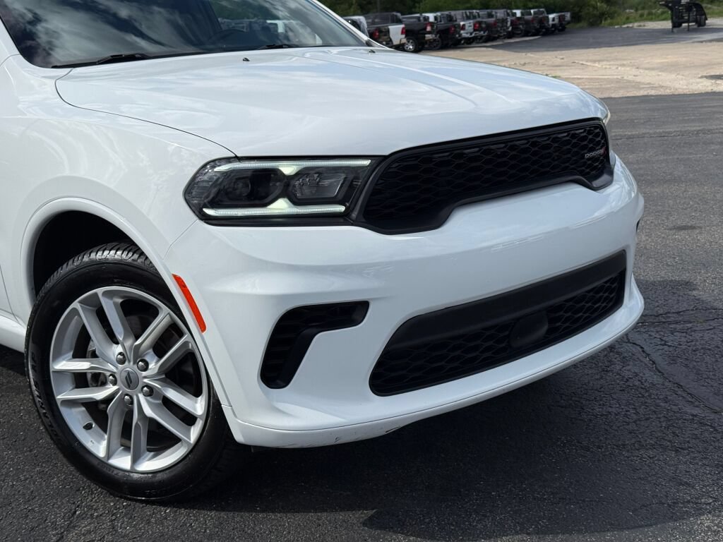 Certified 2024 Dodge Durango GT AWD/4WD image 2