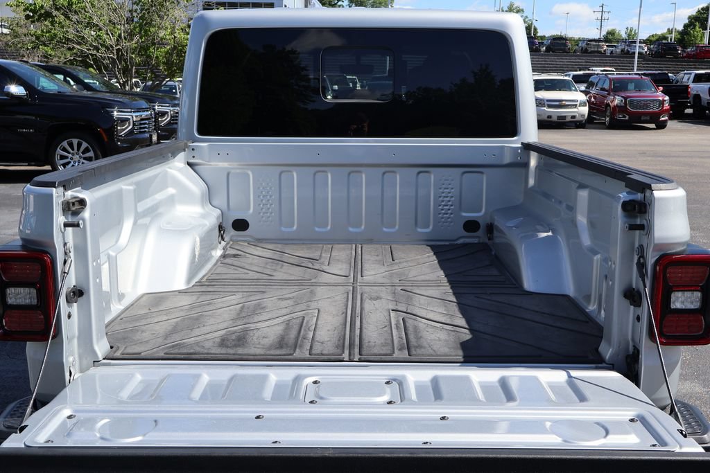 Used 2022 Jeep Gladiator Mojave w/ LED Lighting Group AWD/4WD image 24