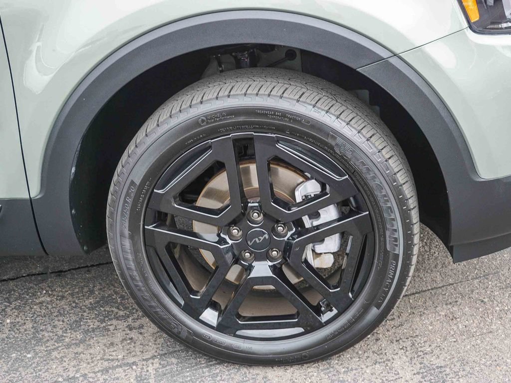Certified 2025 Kia Telluride SX Prestige X-Line AWD/4WD image 9