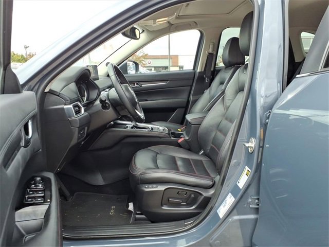Used 2024 MAZDA CX-5 Carbon Edition image 14