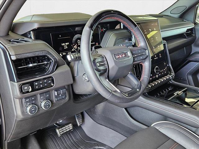 Used 2025 GMC Yukon AT4 Ultimate image 10