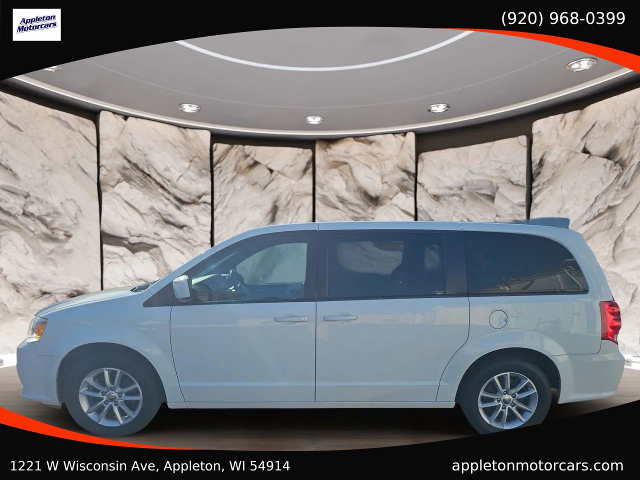 Used 2020 Dodge Grand Caravan SE image 10