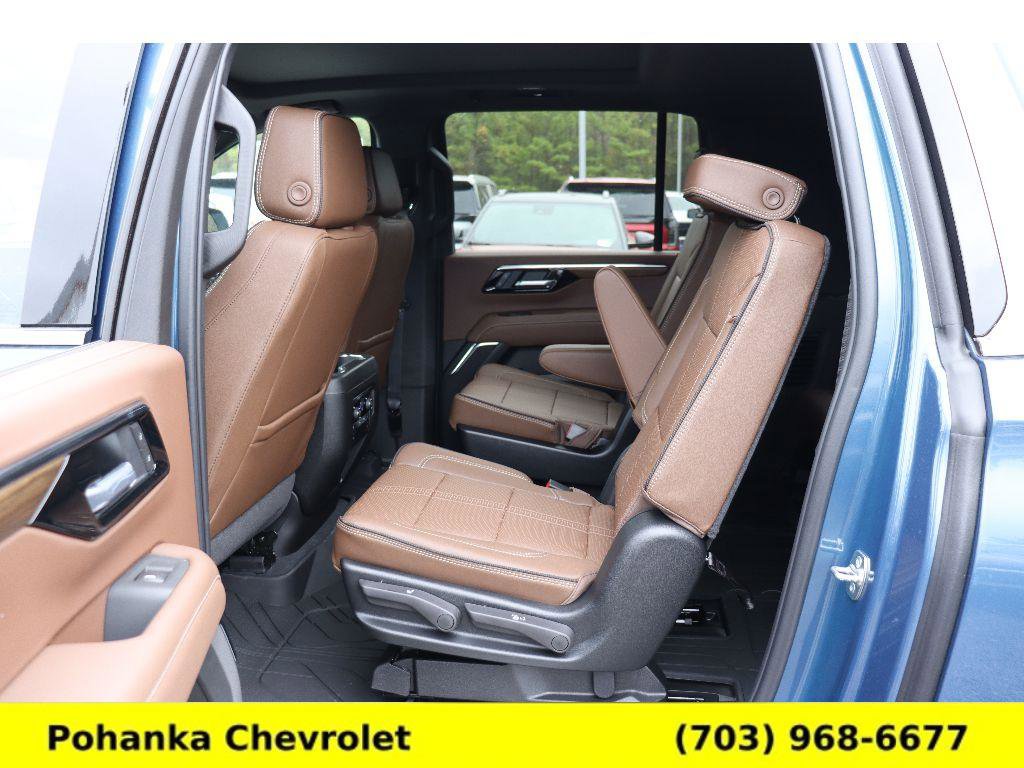 New 2026 Chevrolet Suburban High Country w/ Sun And Tow Package image 27
