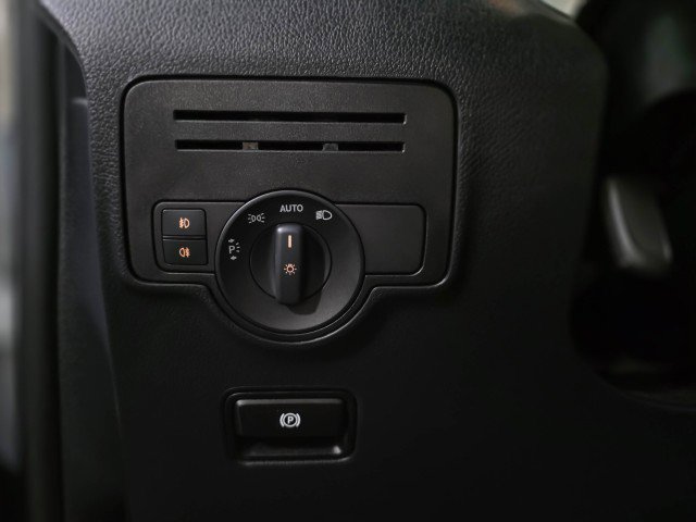 Used 2023 Mercedes-Benz Metris image 24