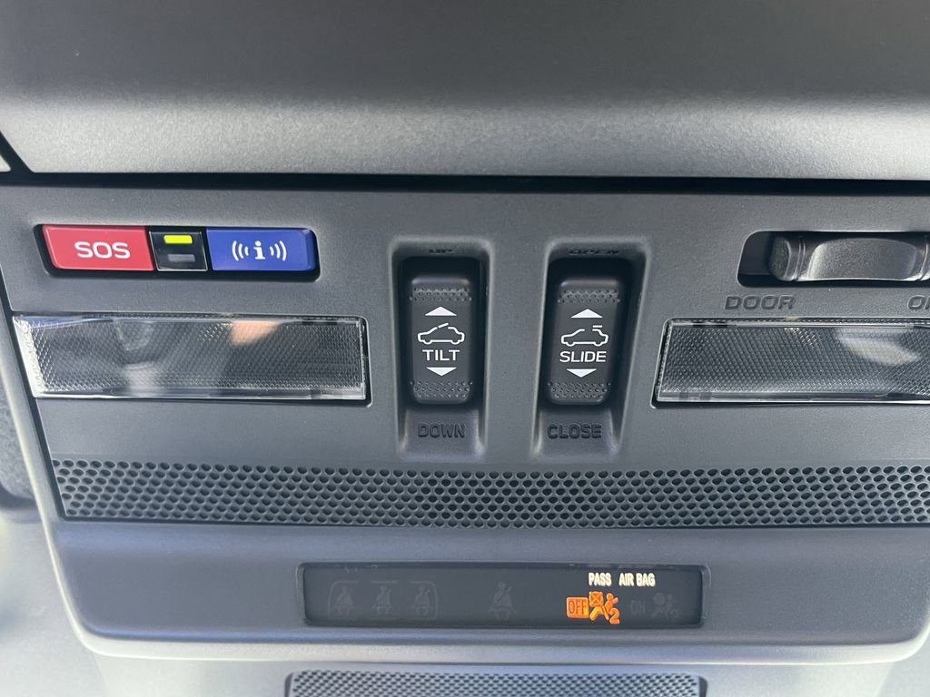 Used 2026 Subaru Outback Limited XT AWD/4WD image 31