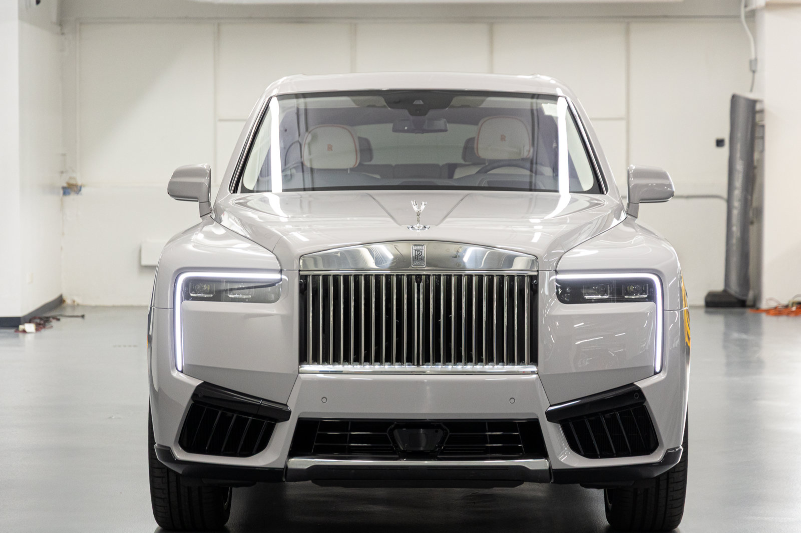 New 2027 Rolls-Royce Cullinan AWD/4WD image 8