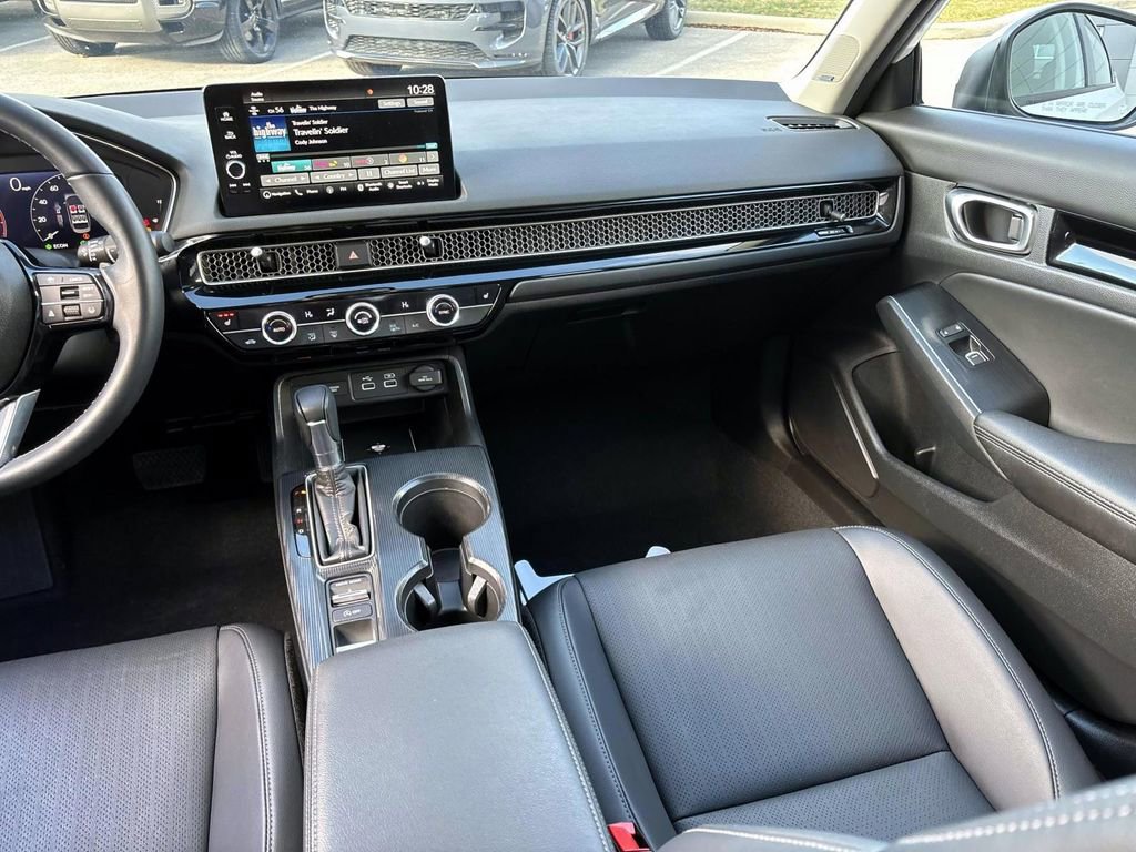 Used 2024 Honda Civic Touring image 31