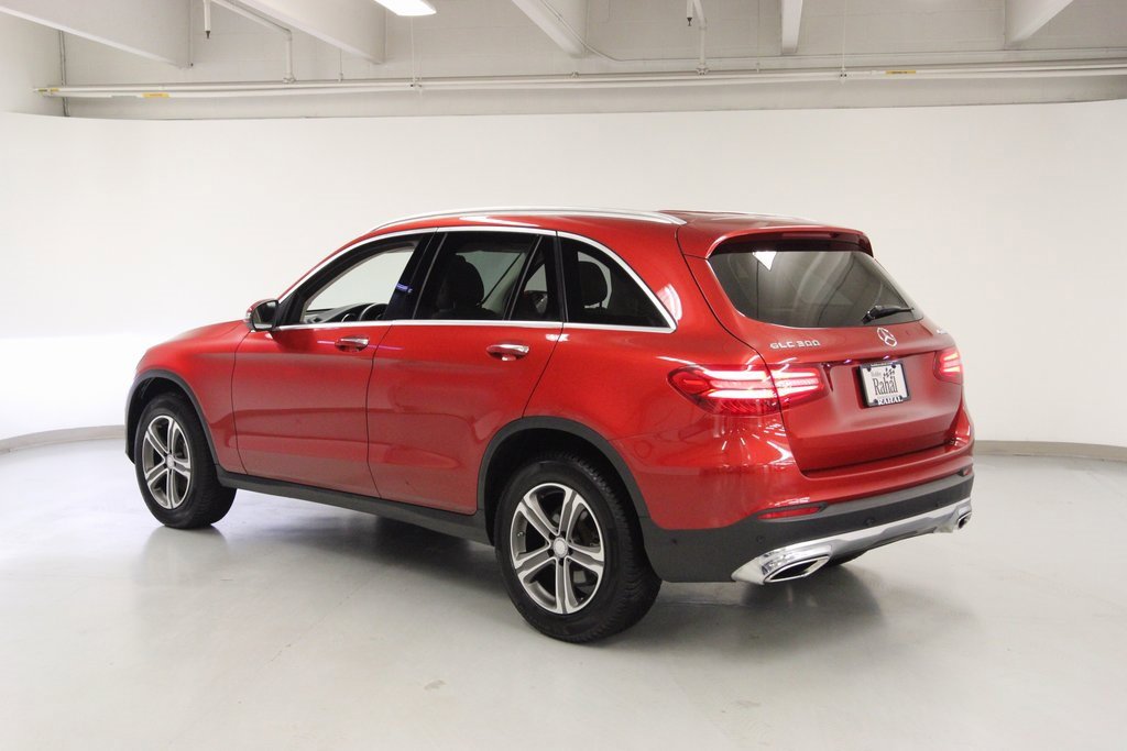 Used 2017 Mercedes-Benz GLC 300 4MATIC image 8