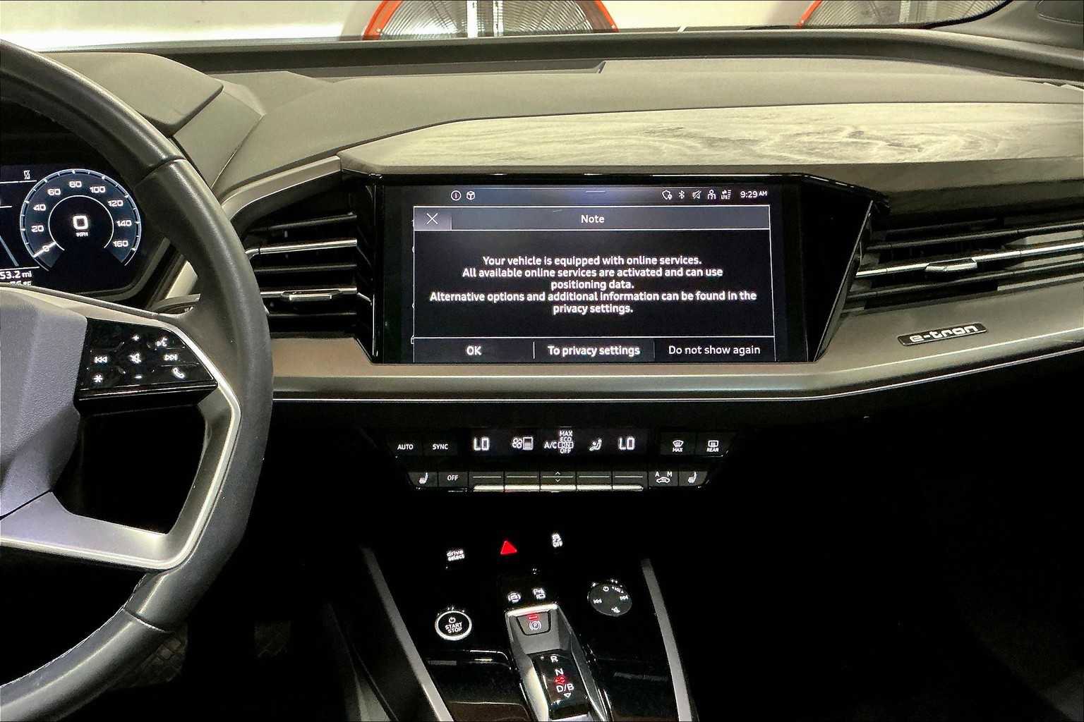 Used 2023 Audi Q4 e-tron Premium w/ Convenience Package image 9