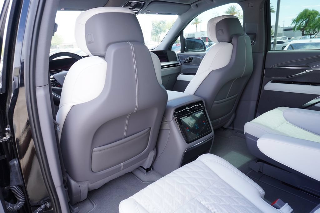 New 2026 Cadillac Escalade IQL Luxury AWD/4WD image 11