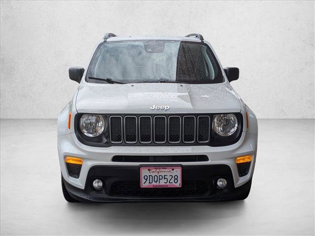 Used 2022 Jeep Renegade Latitude w/ Convenience Group image 2