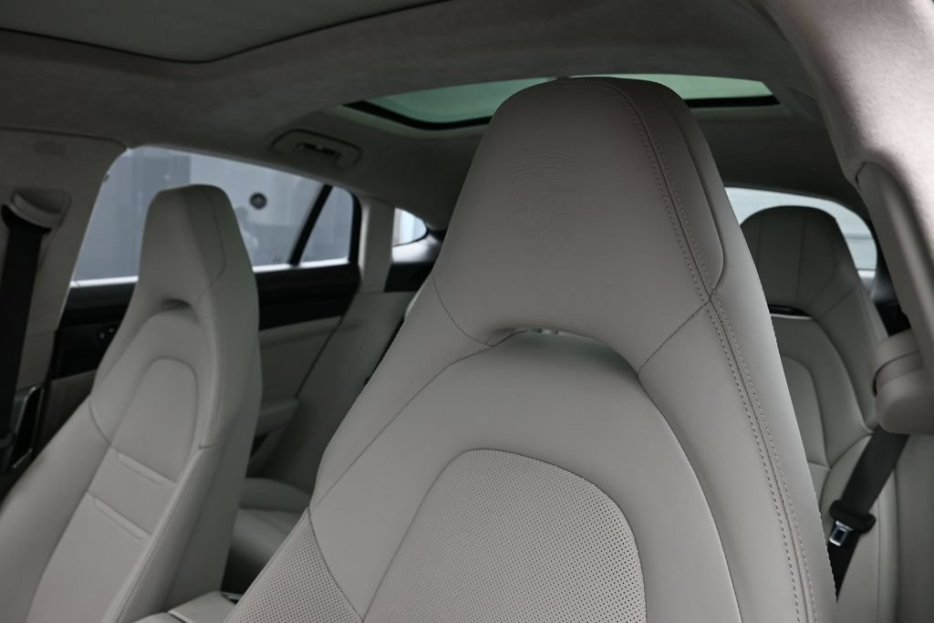 Certified 2023 Porsche Panamera GTS AWD/4WD image 16