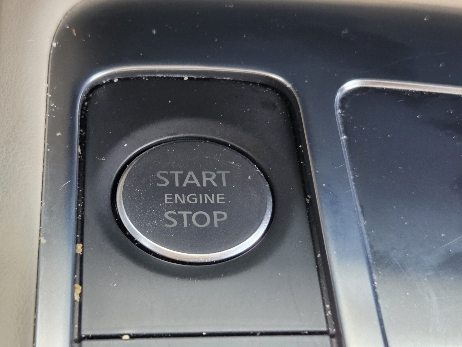 Used 2023 INFINITI QX60 Sensory w/ Vision Package AWD/4WD image 23