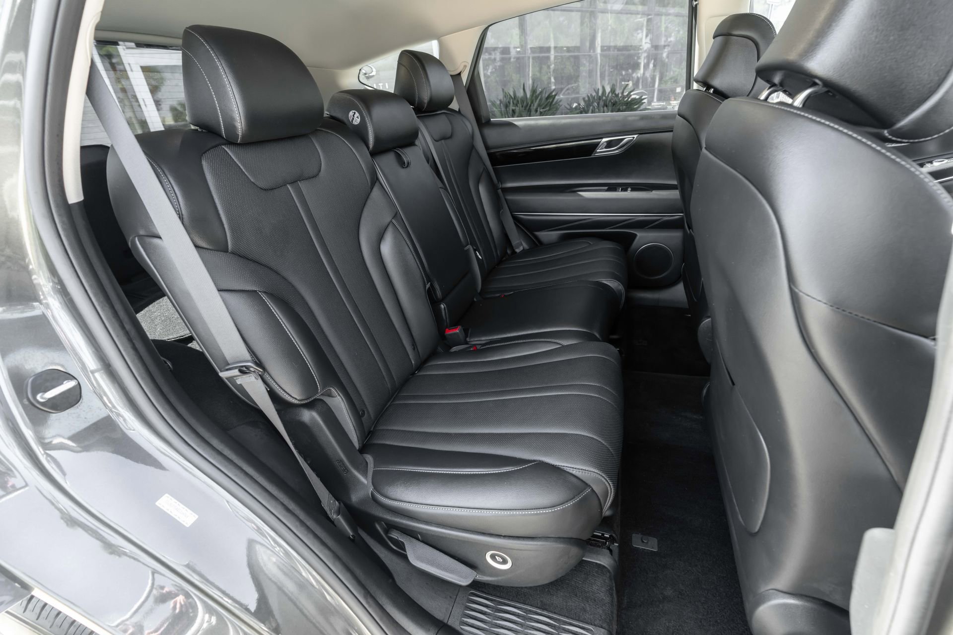 Used 2025 Genesis GV80 2.5T Standard image 36