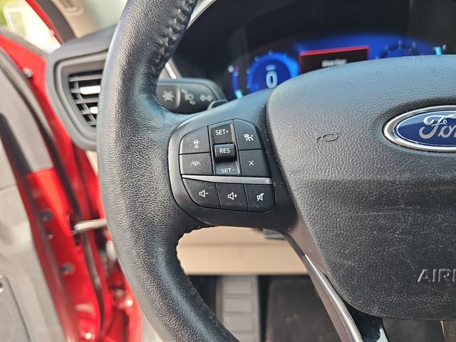 Used 2020 Ford Escape Titanium AWD/4WD image 20