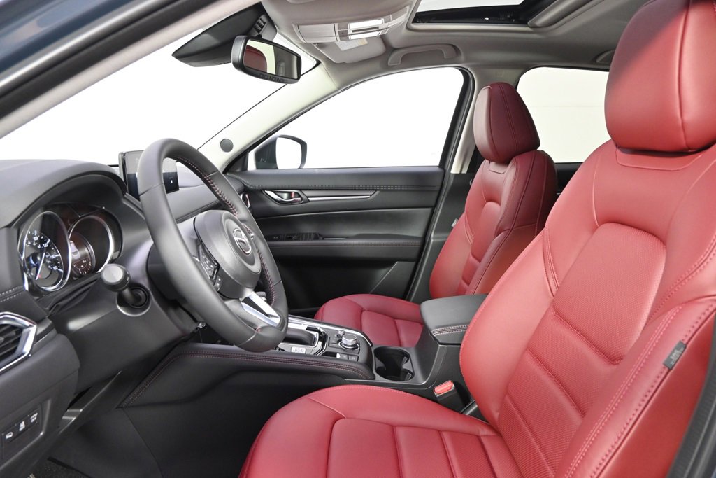 New 2025 MAZDA CX-5 Carbon Edition image 13