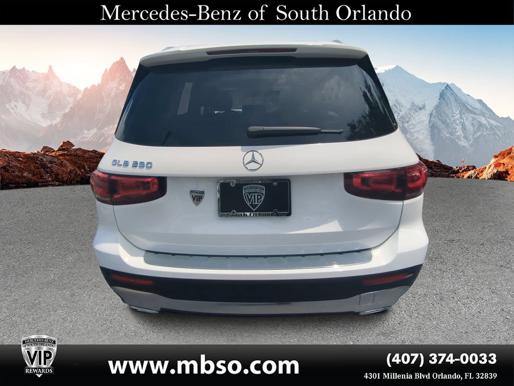 Used 2021 Mercedes-Benz GLB 250 w/ Premium Package image 18