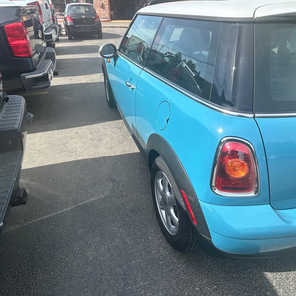 Used 2007 MINI Cooper Hardtop FWD image 4