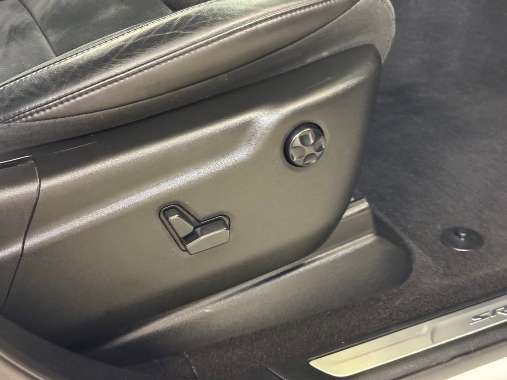 Used 2021 Dodge Durango SRT w/ Technology Group AWD/4WD image 29