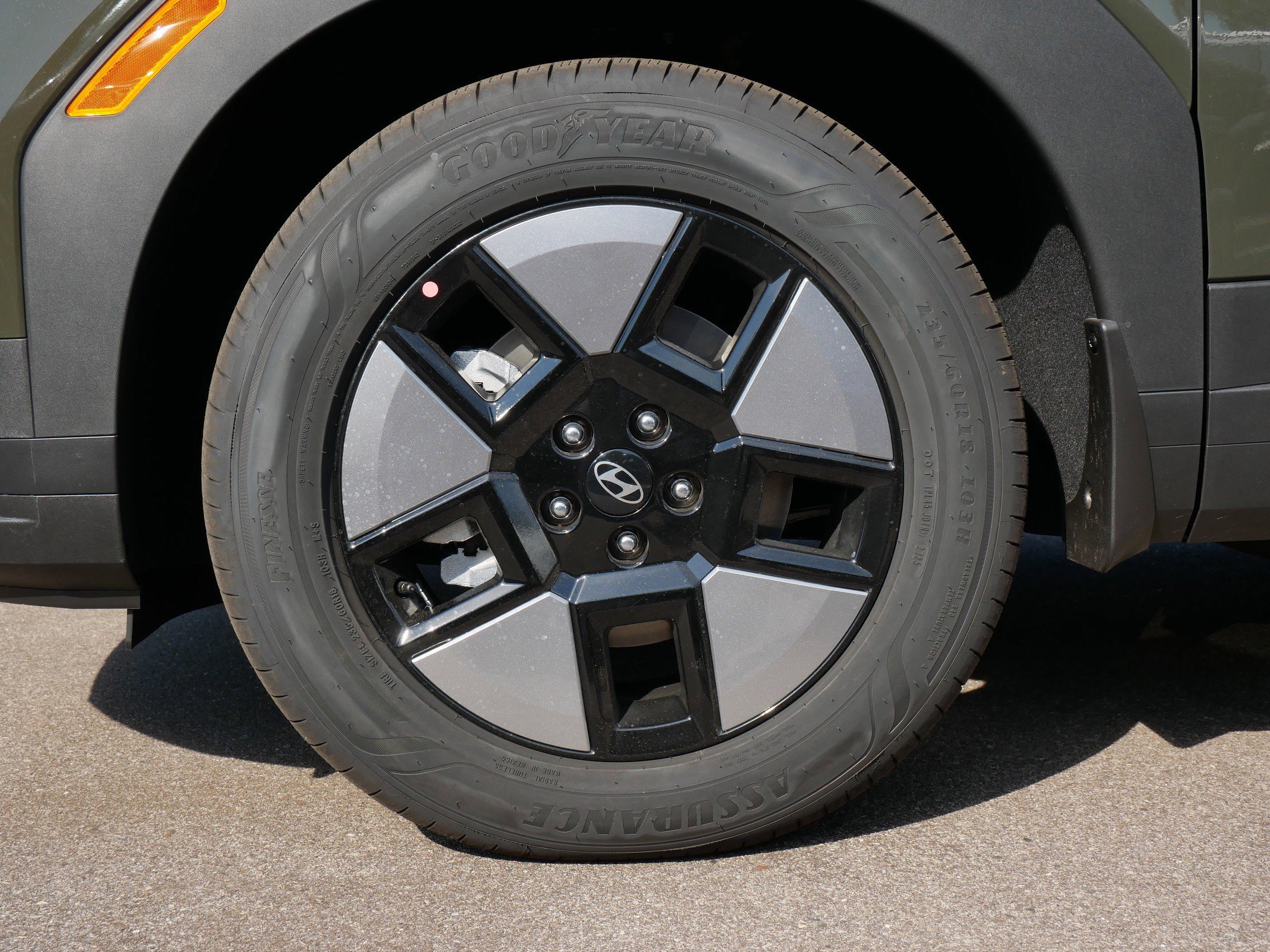 New 2026 Hyundai Santa Fe SEL image 5