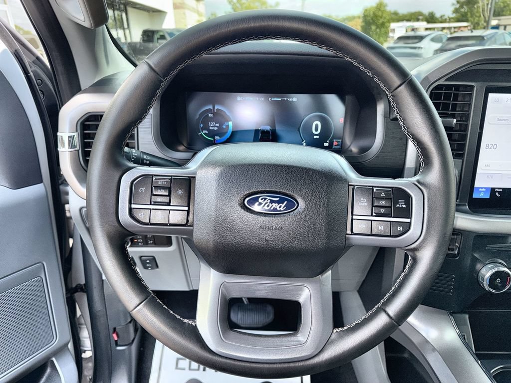 Used 2025 Ford F150 Lightning XLT AWD/4WD image 11