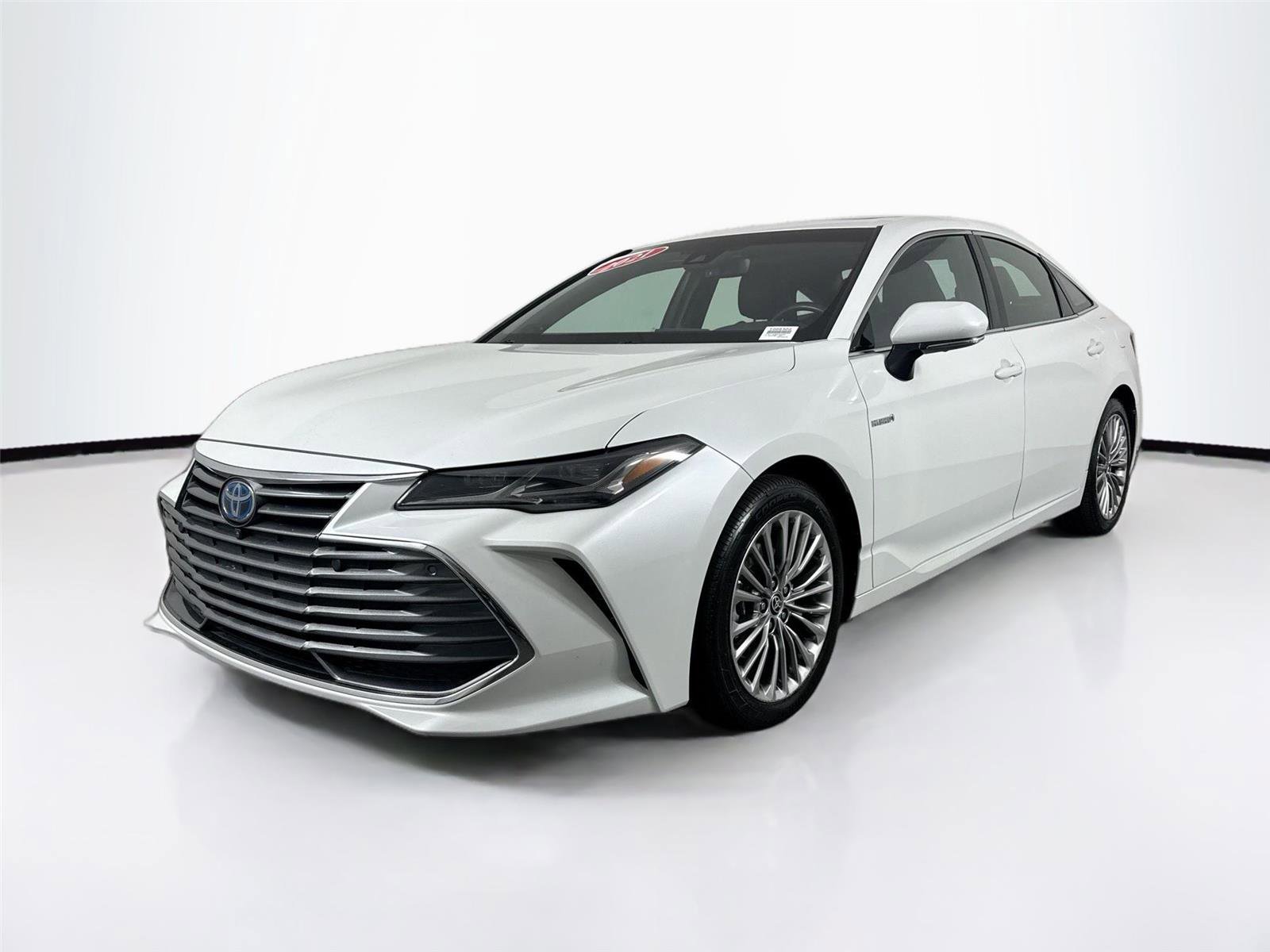 Certified 2021 Toyota Avalon Limited w/ Advanced Safety Package FWD image 3