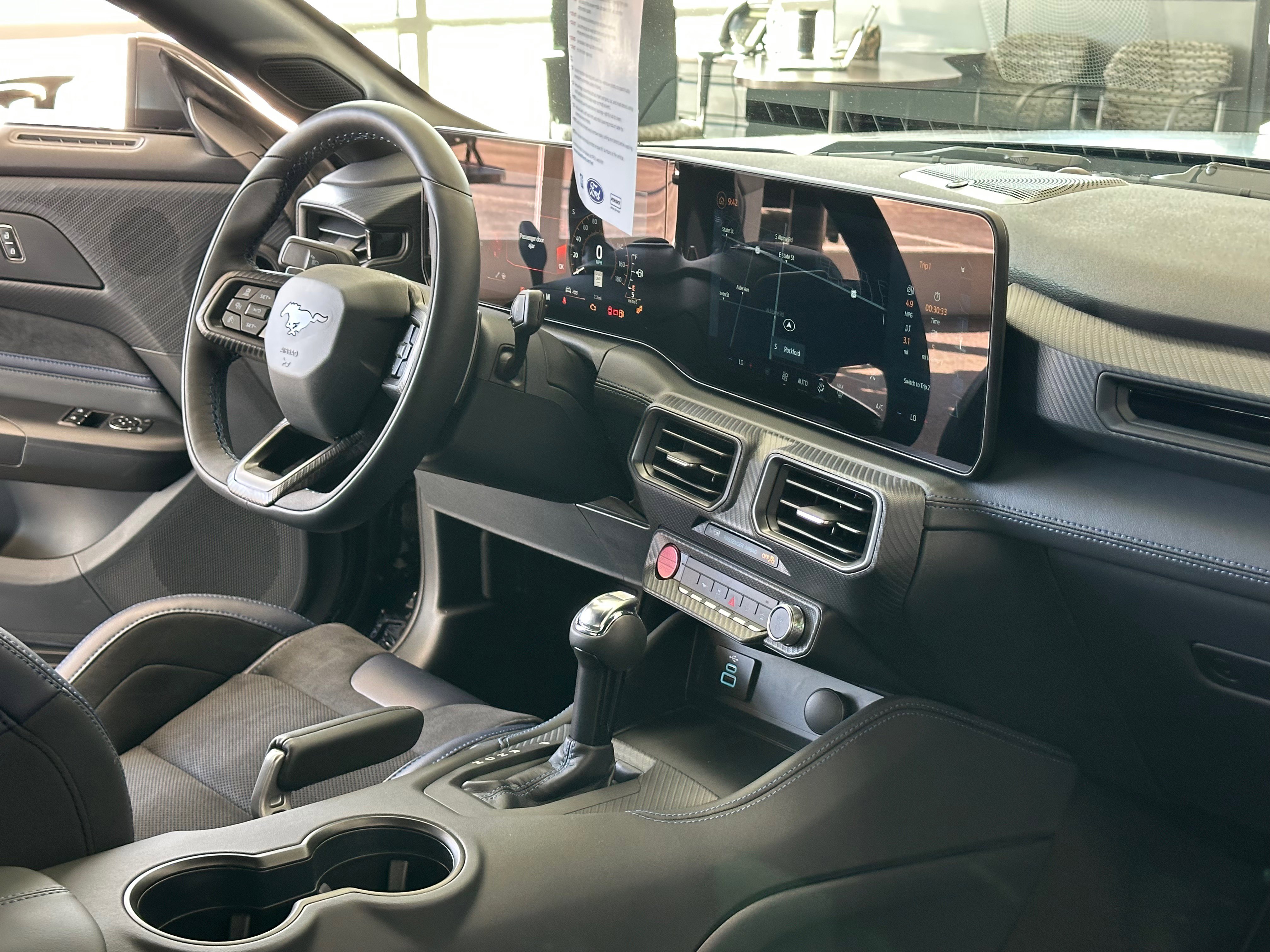 New 2025 Ford Mustang Dark Horse image 4