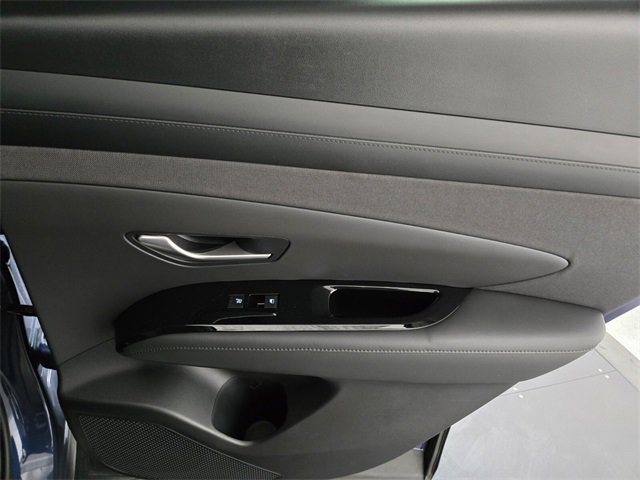 Used 2025 Hyundai Tucson Limited image 22