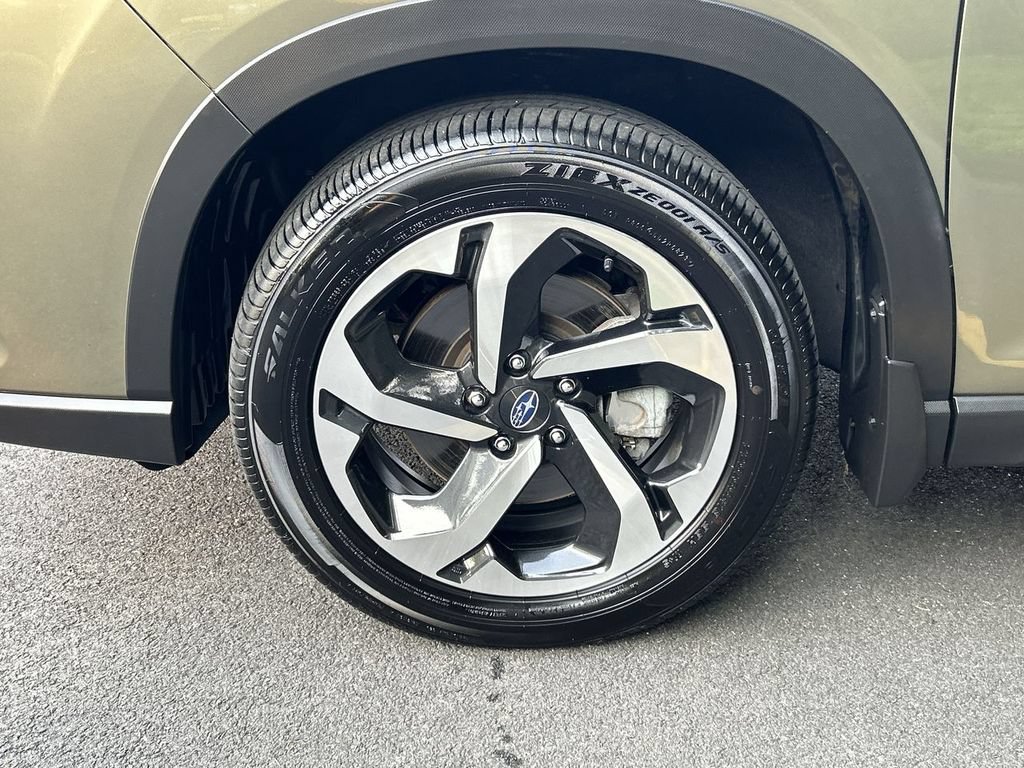 Certified 2023 Subaru Forester Touring AWD/4WD image 10