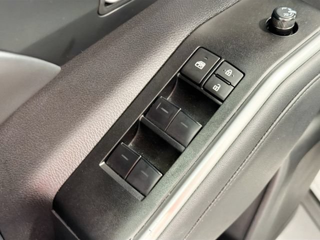 Certified 2026 Toyota Highlander XLE AWD/4WD image 18