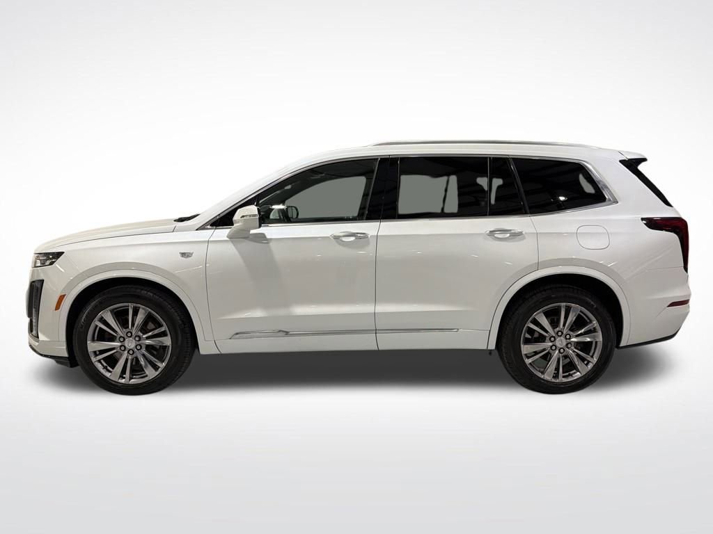 Used 2023 Cadillac XT6 Premium Luxury image 10