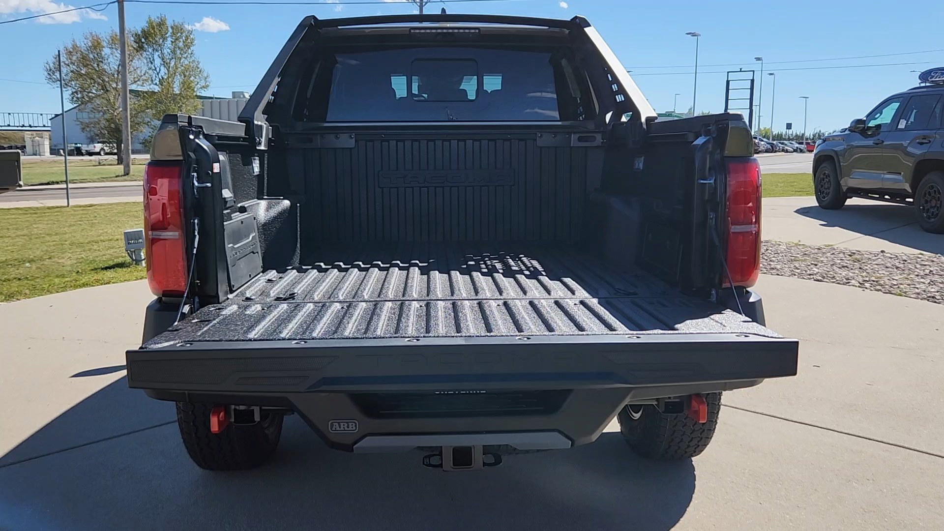 New 2025 Toyota Tacoma Trailhunter image 18