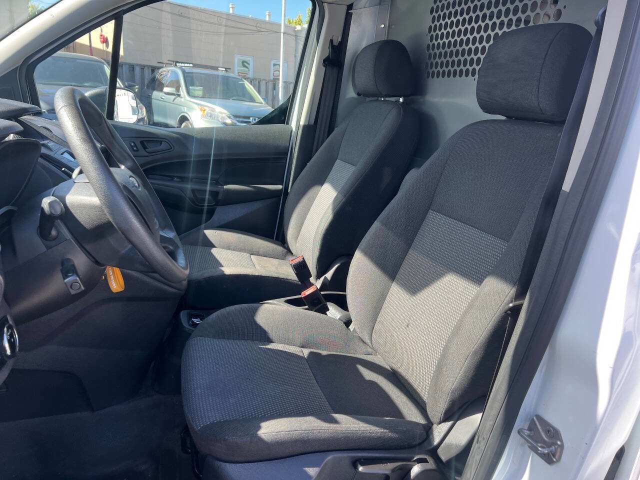 Used 2016 Ford Transit Connect XL FWD image 8