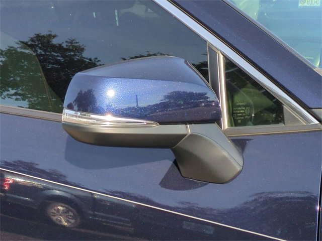 Used 2022 Toyota RAV4 SE image 12