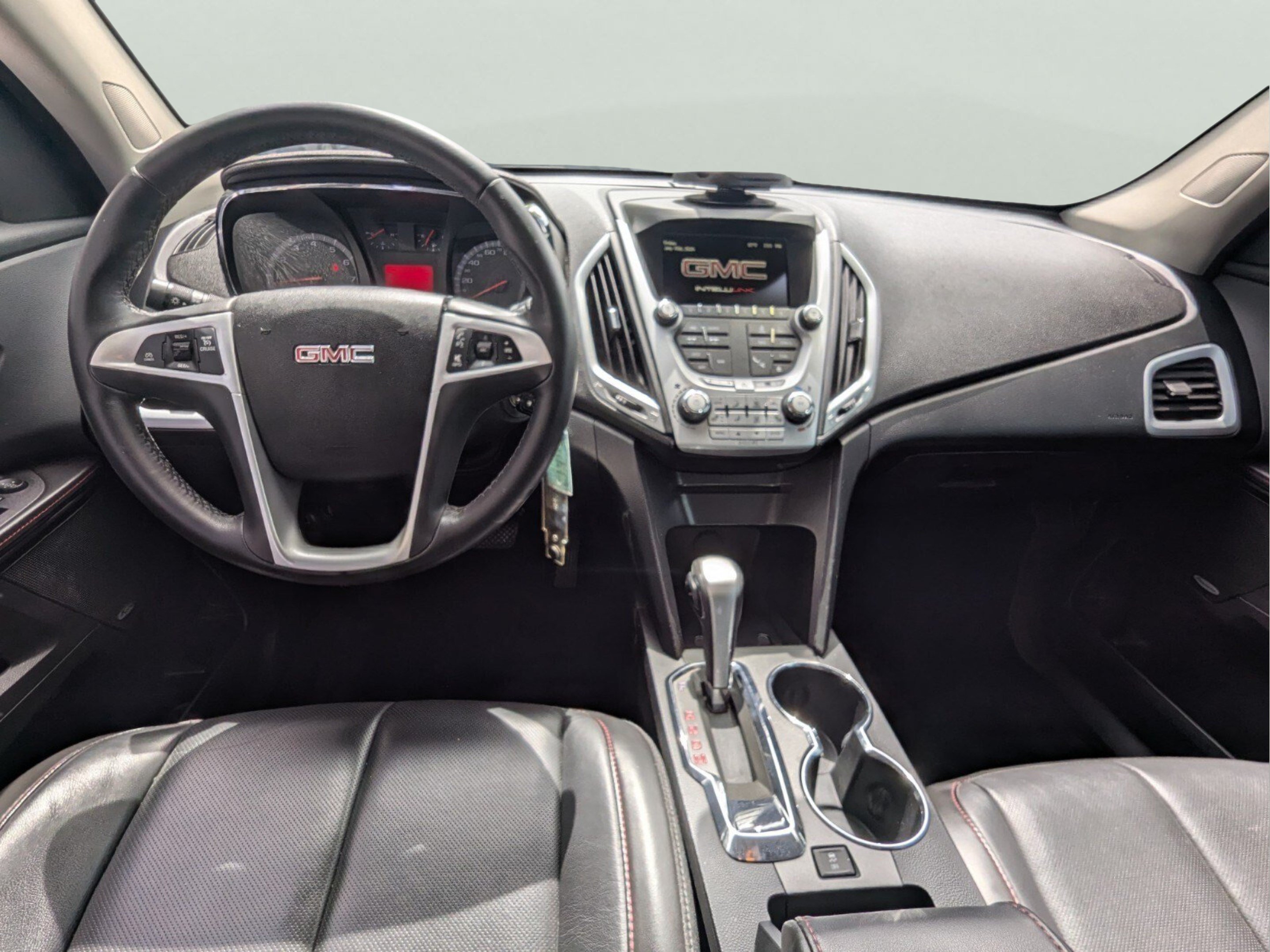 Used 2015 GMC Terrain SLT FWD image 14