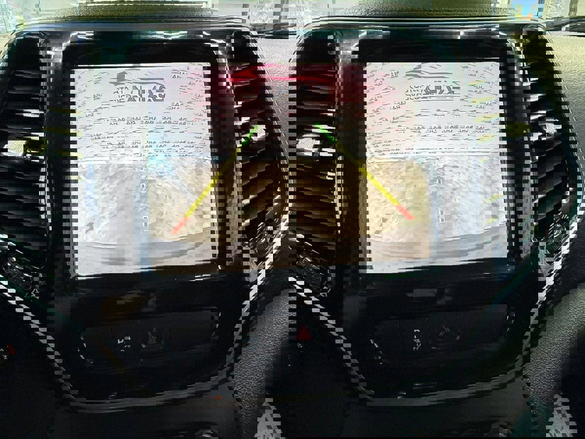 Used 2019 Jeep Cherokee Limited image 22