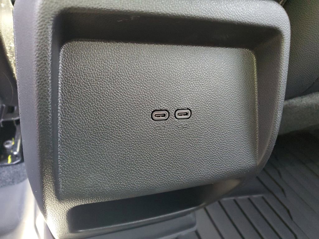 New 2026 Chevrolet Equinox EV LT FWD image 11