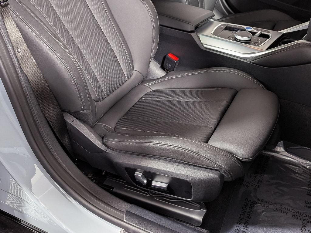 Used 2023 BMW i4 eDrive40 w/ M Sport Package RWD image 35