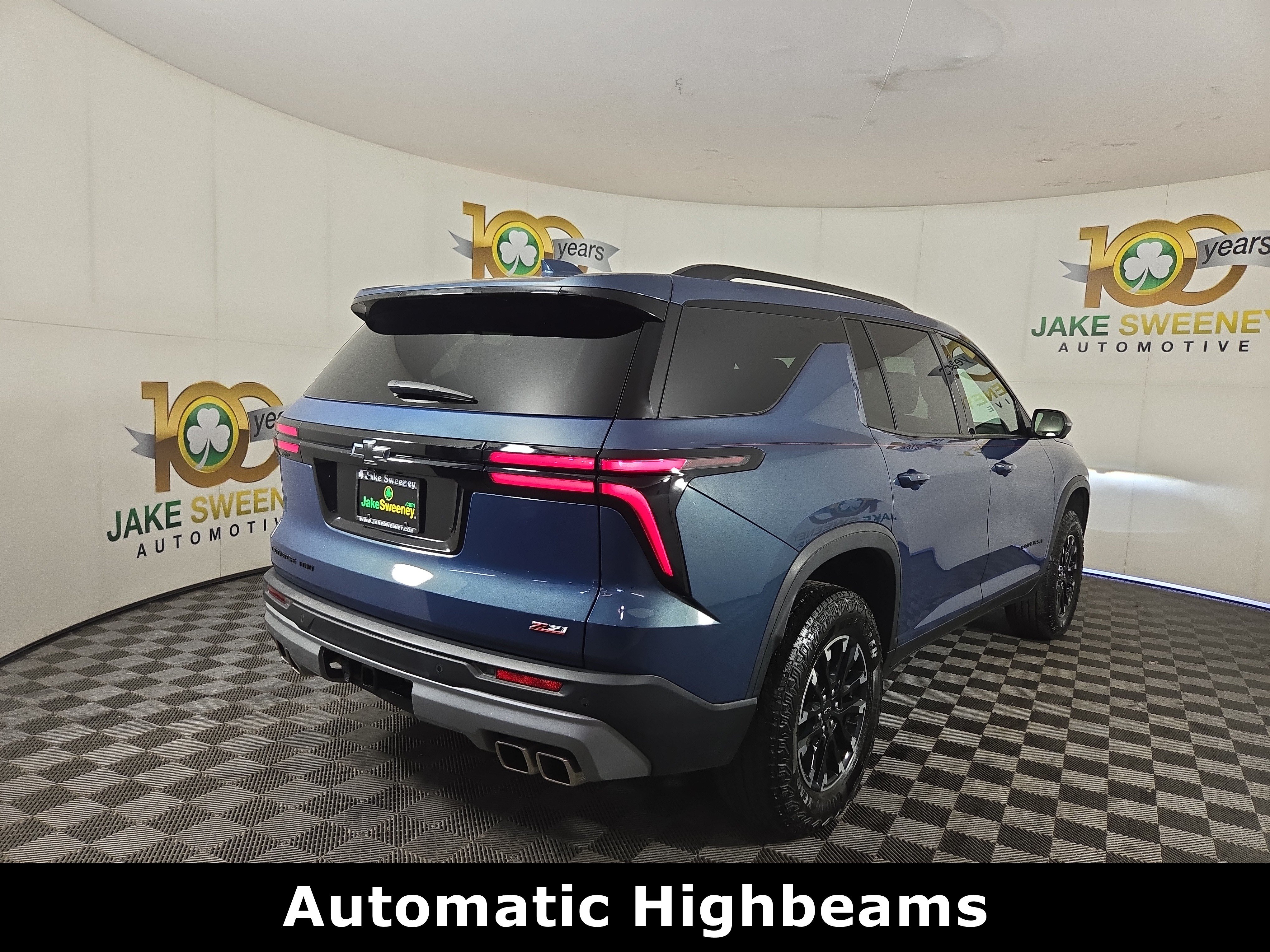 Certified 2024 Chevrolet Traverse Z71 w/ LPO, Floor Liner Package AWD/4WD image 9