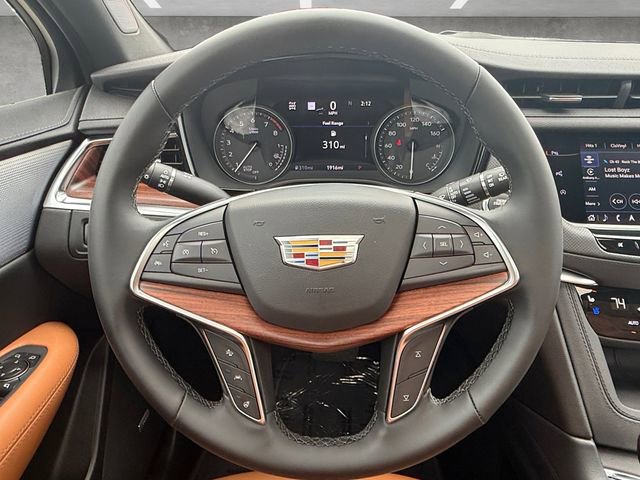 Used 2026 Cadillac XT5 Premium Luxury w/ Driver Assist Package image 21