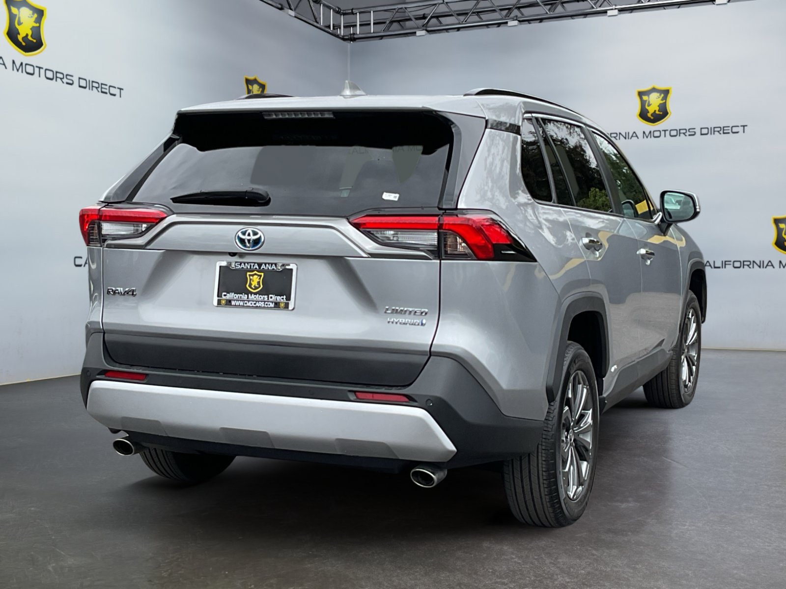 Used 2024 Toyota RAV4 Limited AWD/4WD image 5